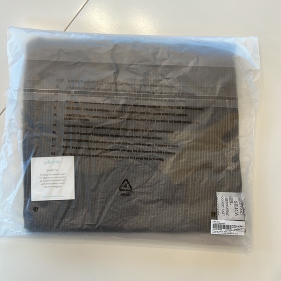 Brand new Stella & Dot Camo Scarf - Picture 3 of 5